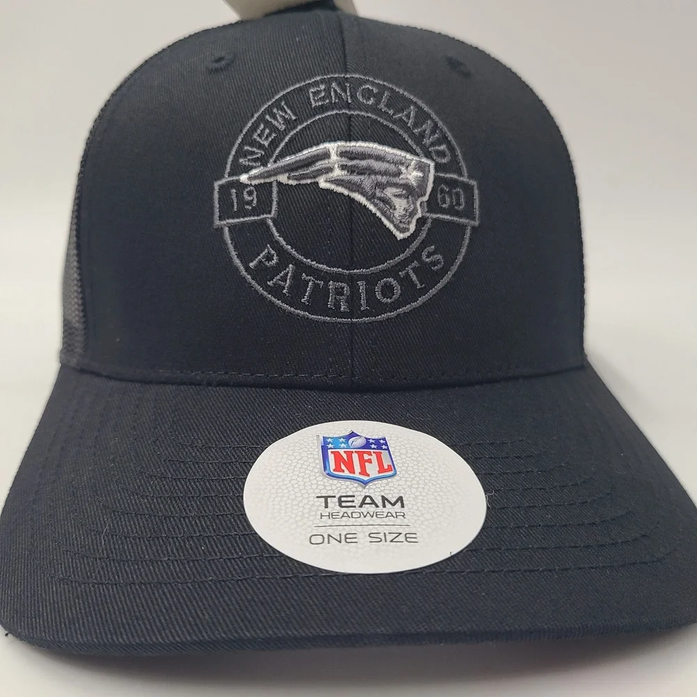 New England Patriots Hat Adjustable Trucker Mesh NFL Team Apparel Black Logo Men